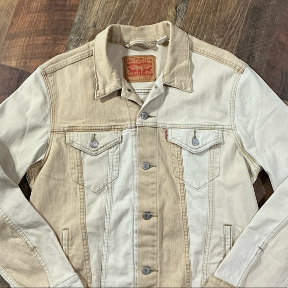 Levi's Men's Cliffhanger Two-Tone Patchwork Trucker Jacket - Size Large - Picture 3 of 8